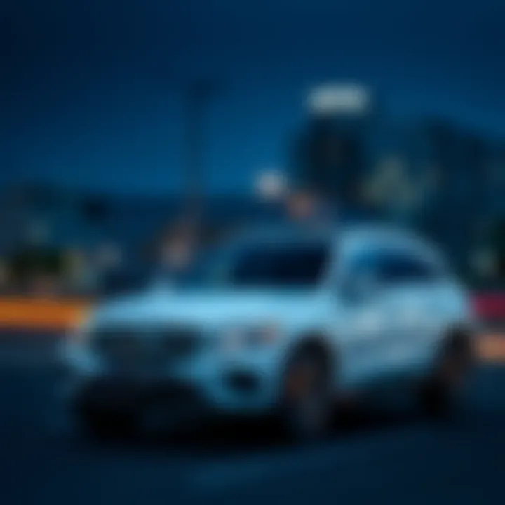 Comparison chart between the 2022 Mercedes GLC 300 and its competitors